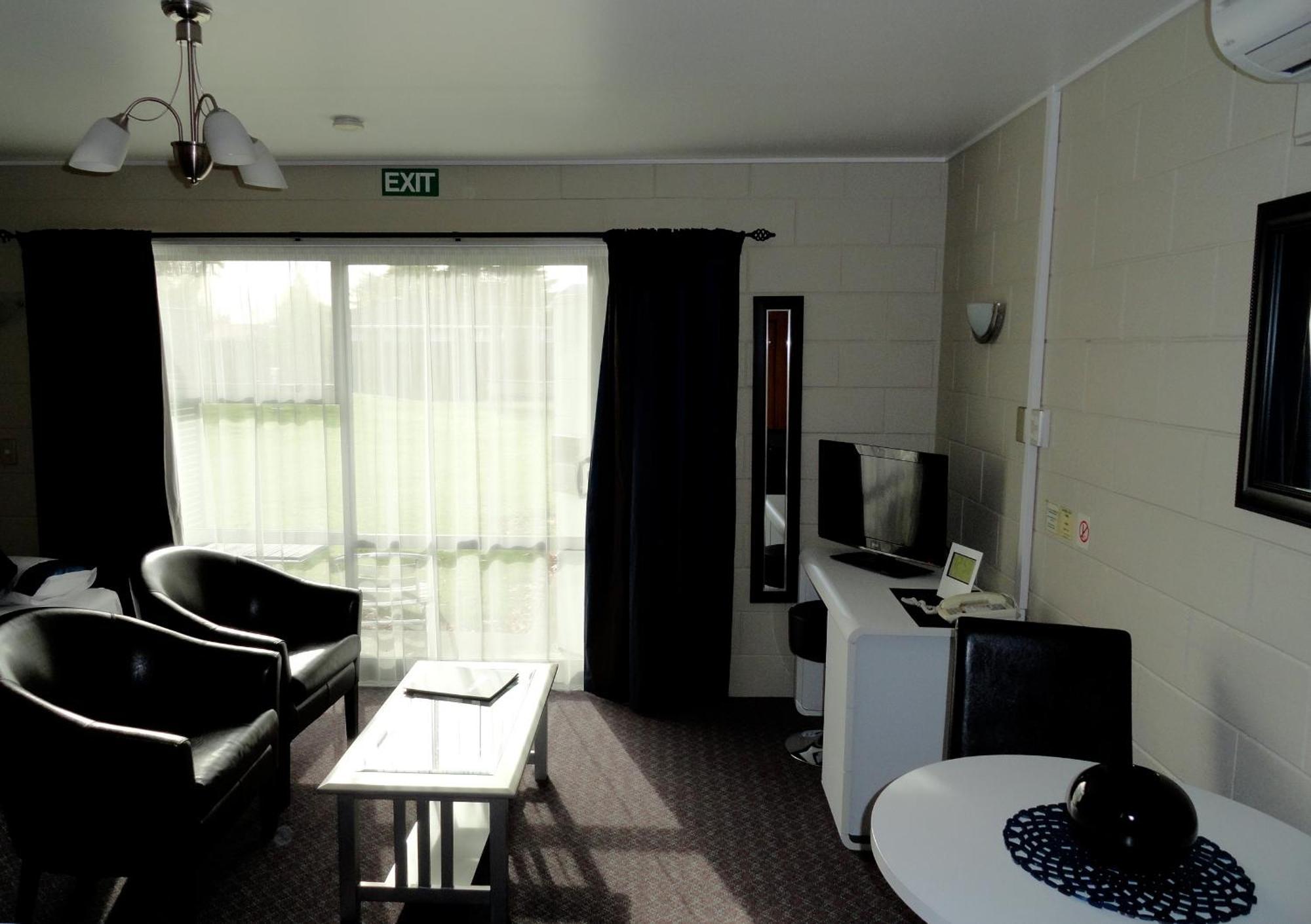 Aarburg Airport Motel Крайстчърч Стая снимка