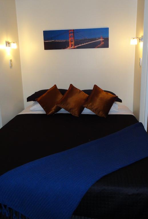 Aarburg Airport Motel Крайстчърч Стая снимка