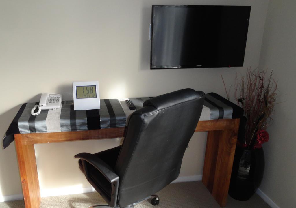 Aarburg Airport Motel Крайстчърч Екстериор снимка