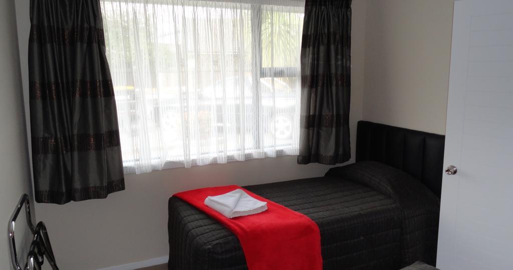 Aarburg Airport Motel Крайстчърч Екстериор снимка